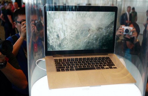 Новый Apple MacBook с Retina-дисплеем