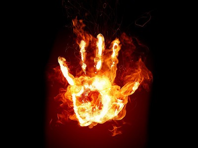 Первый огонь руками человека был разведен миллион лет назад