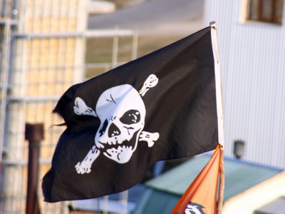 Пиратские сайты и реклама