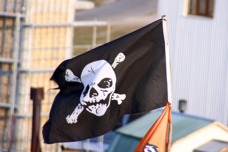 Пиратские сайты и реклама