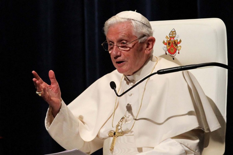 Бенедикт XVI ускорил процесс избранника предшественника