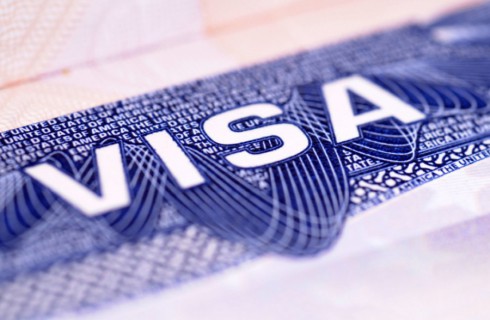 США собираются повысить визовые сборы