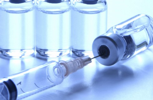 Вакцина с золотой пылью стимулирует иммунную систему