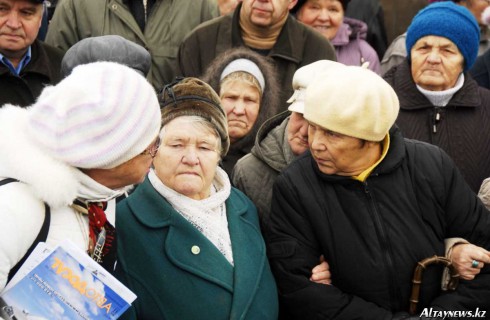 Казахстанские пенсионеры