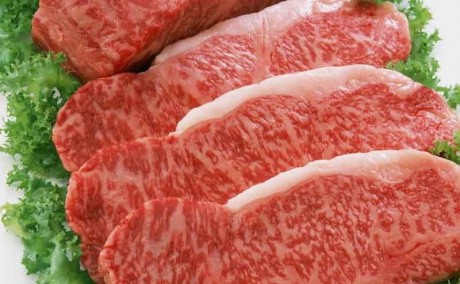 Любители красного мяса чаще страдают болезнью Альцгеймера