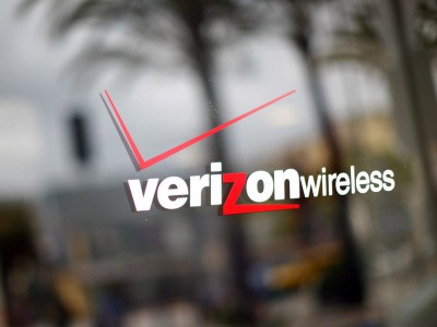 Verizon хочет получить полный контроль над Verizon Wireless