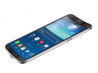 Samsung выпустила телефон с гибким экраном