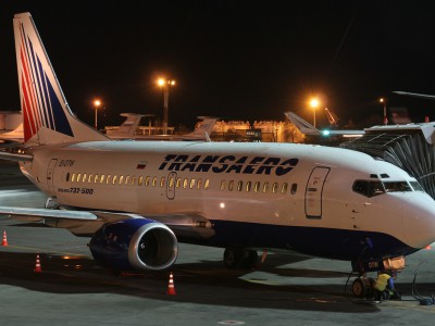 Пассажирский самолет был вынужден совершить аварийную посадку в Новосибирске