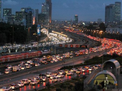 Москва стала лидером по автомобильным пробкам