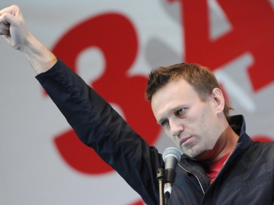 Навальный выбран лидером политической партии
