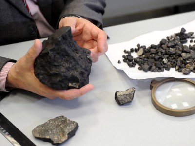 Осколки метеорита Челябинск