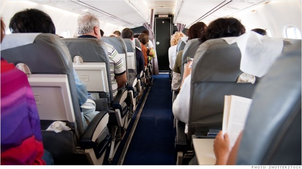 Американские авиакомпании не хотят разрешать разговаривать во время полета