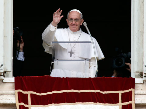 Дружба Папы Римского Франциска с мышонком Хорхе