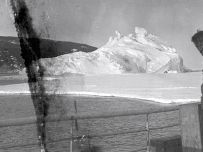 Вековые фотонегативы найдены в Антарктиде