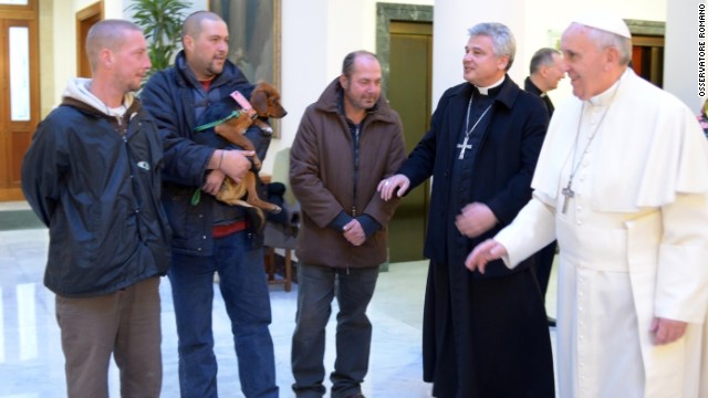 Папа Римский отправил голосовое сообщение монахиням в Испании