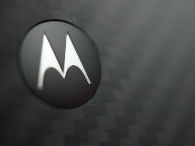 Motorola принадлежит Lenovo