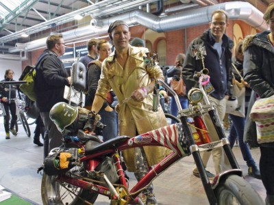 Фото с выставки велосипедов в Берлине
