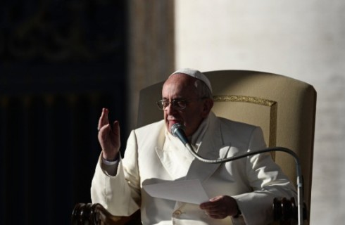 Папа Франциск: Церковь может поддержать гражданские союзы