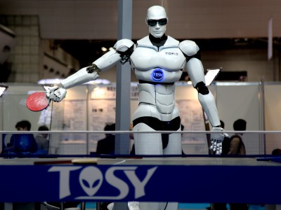 Роботы будущего уже играют в настольный теннис