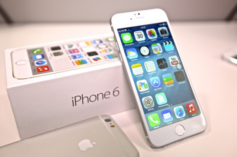 Продажи iPhone 6 превысили 10 миллионов
