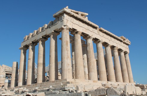 Греческий Акрополь в опасности
