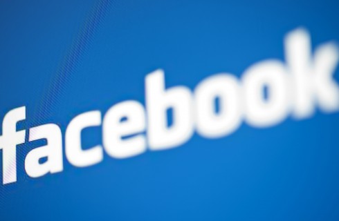 Facebook жалуется на возросшее число запросов со стороны госорганов