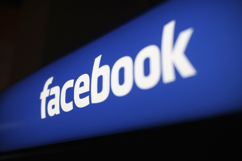 Facebook хочет покорить Россию