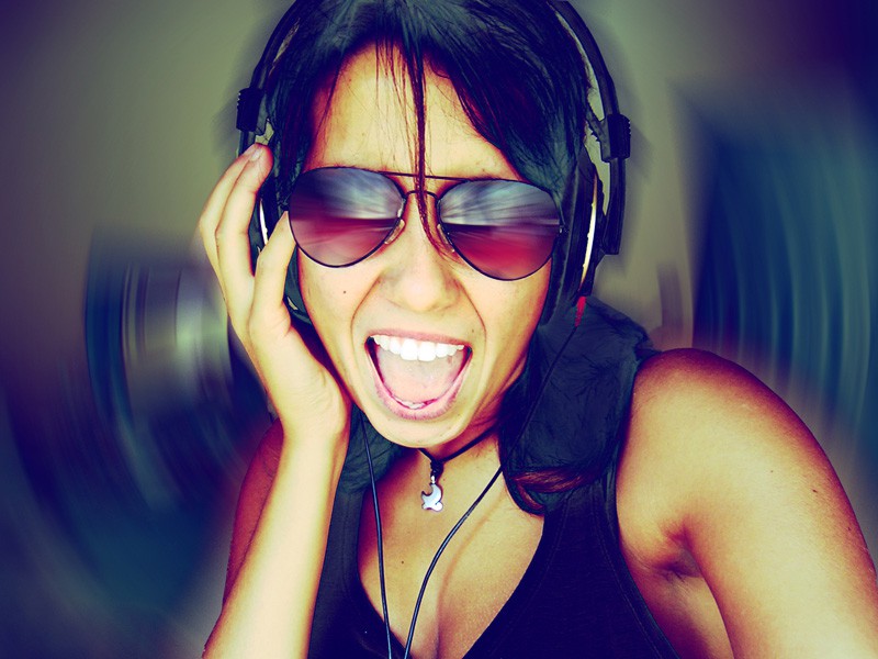 Подростки могут остаться без слуха из-за громкой музыки