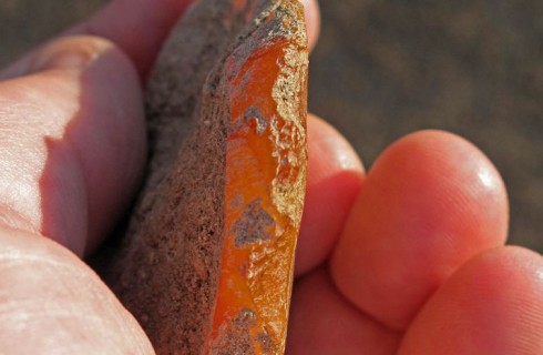 Почему ученым интересен кусок оранжевого агата