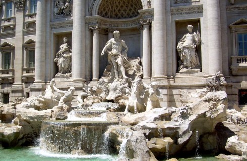 В Италии открылся самый большой фонтан