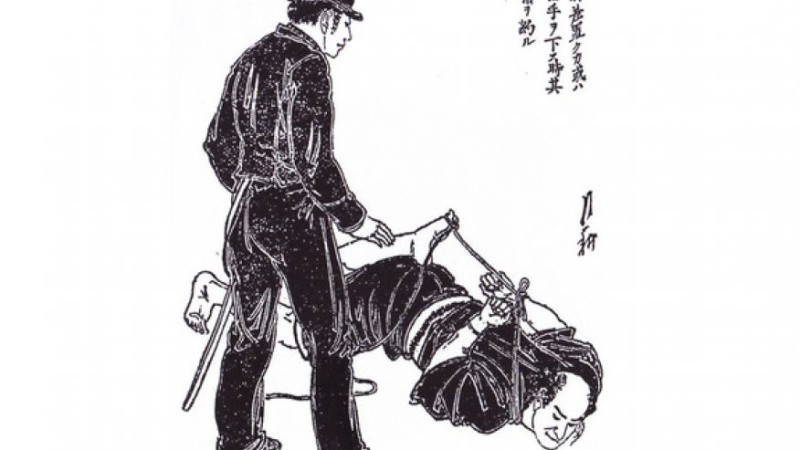 Самураи помогают полицейским