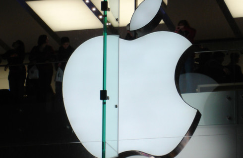 Компания Apple представила миру новую ОС для iPhone и iPad