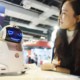 Китай заменяет людей-таможенников на роботов