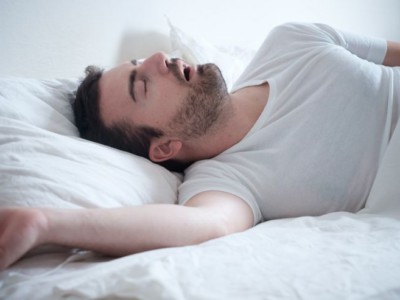 Недостаток сна влияет на общение с людьми
