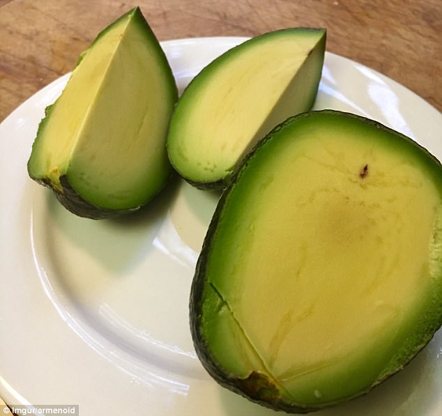 Реален ли авокадо без косточки?