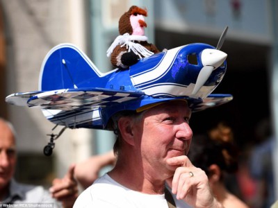 Фестиваль шляп в Дорсете