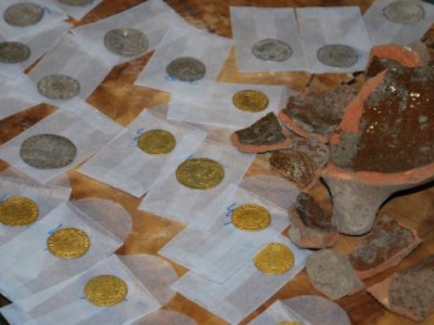 Обнаруженные монеты