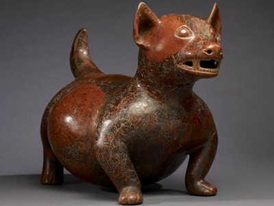 Статуэтка собаки времен майя