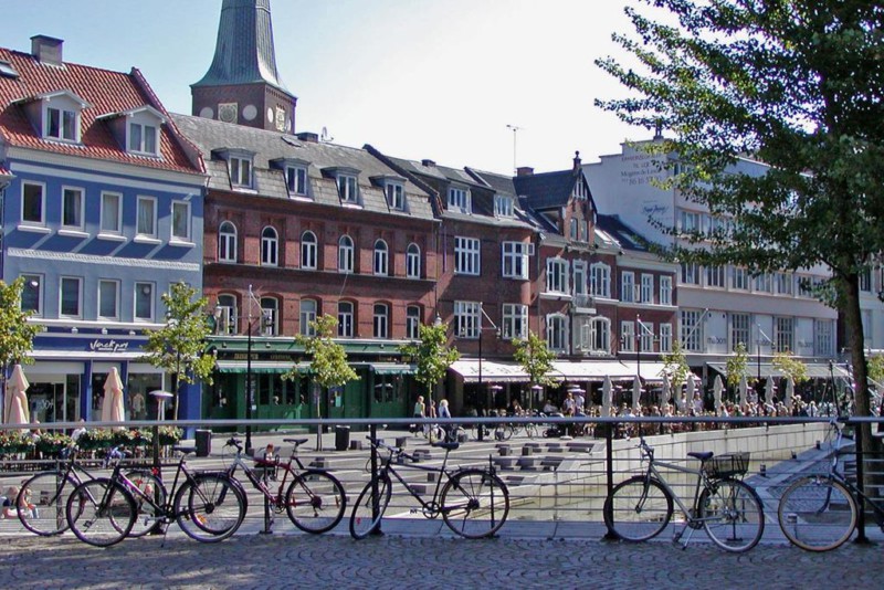 Что можно посмотреть и где поесть во втором по величине городе Дании